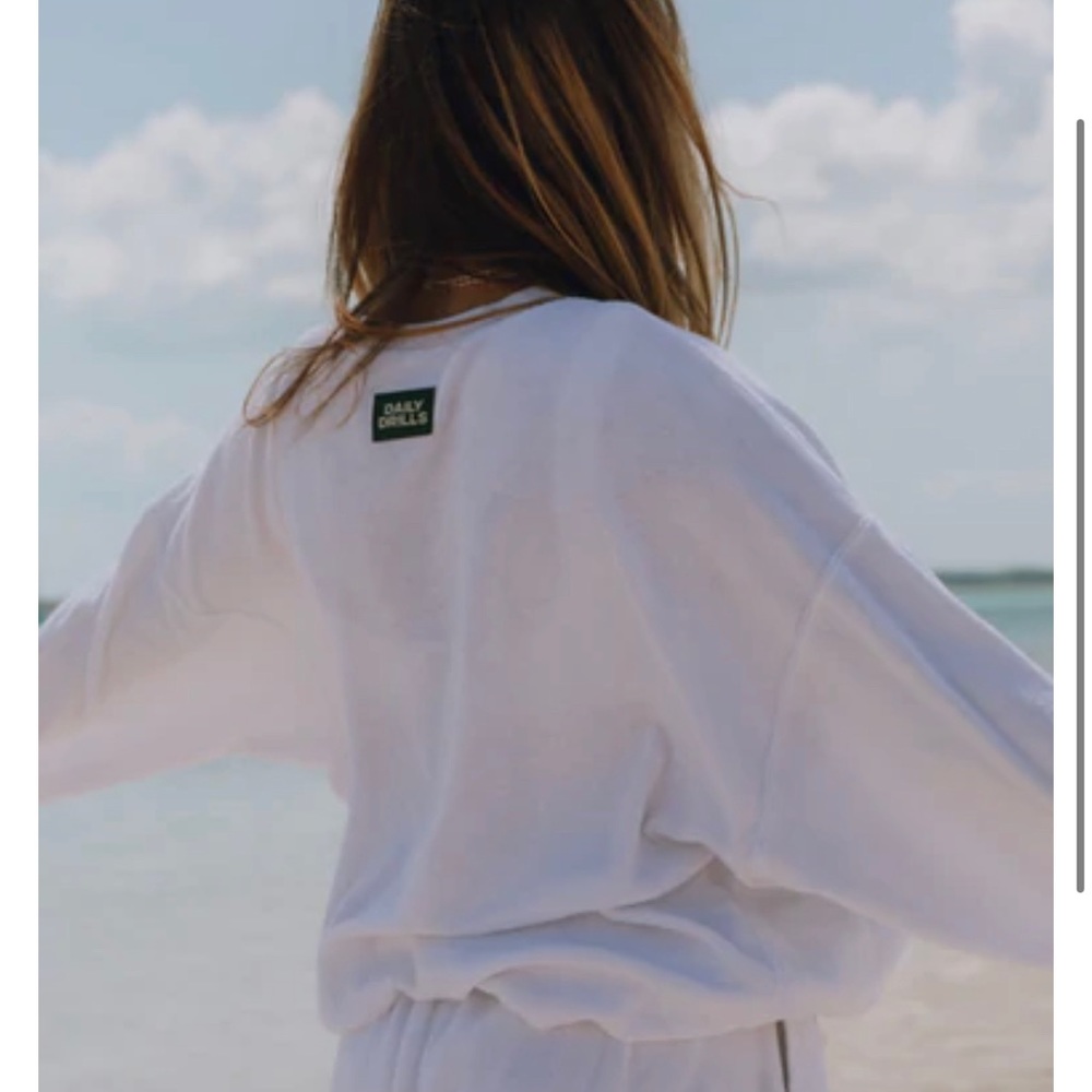 Daily drills white Terry oversized crew